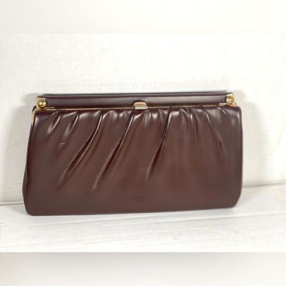 Handbags - Vintage brown clutch wallet